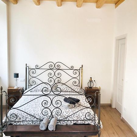 Casa Barteei Bed & Breakfast Monte Isola Luaran gambar