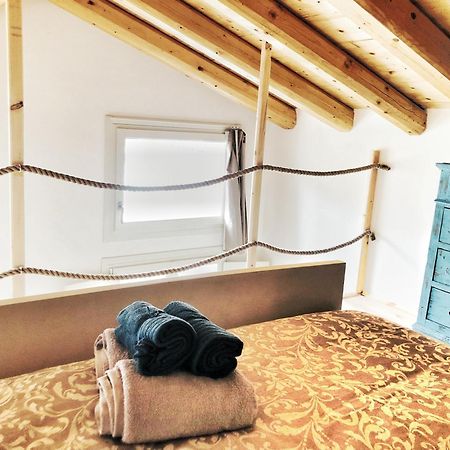 Casa Barteei Bed & Breakfast Monte Isola Luaran gambar