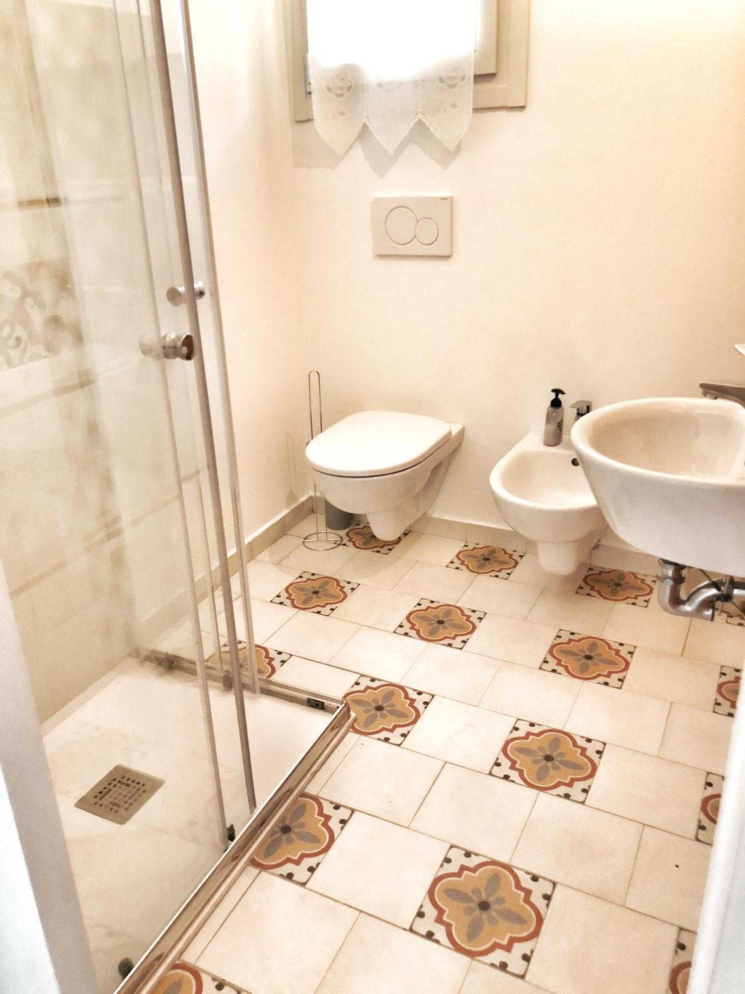 Casa Barteei Bed & Breakfast Monte Isola Luaran gambar