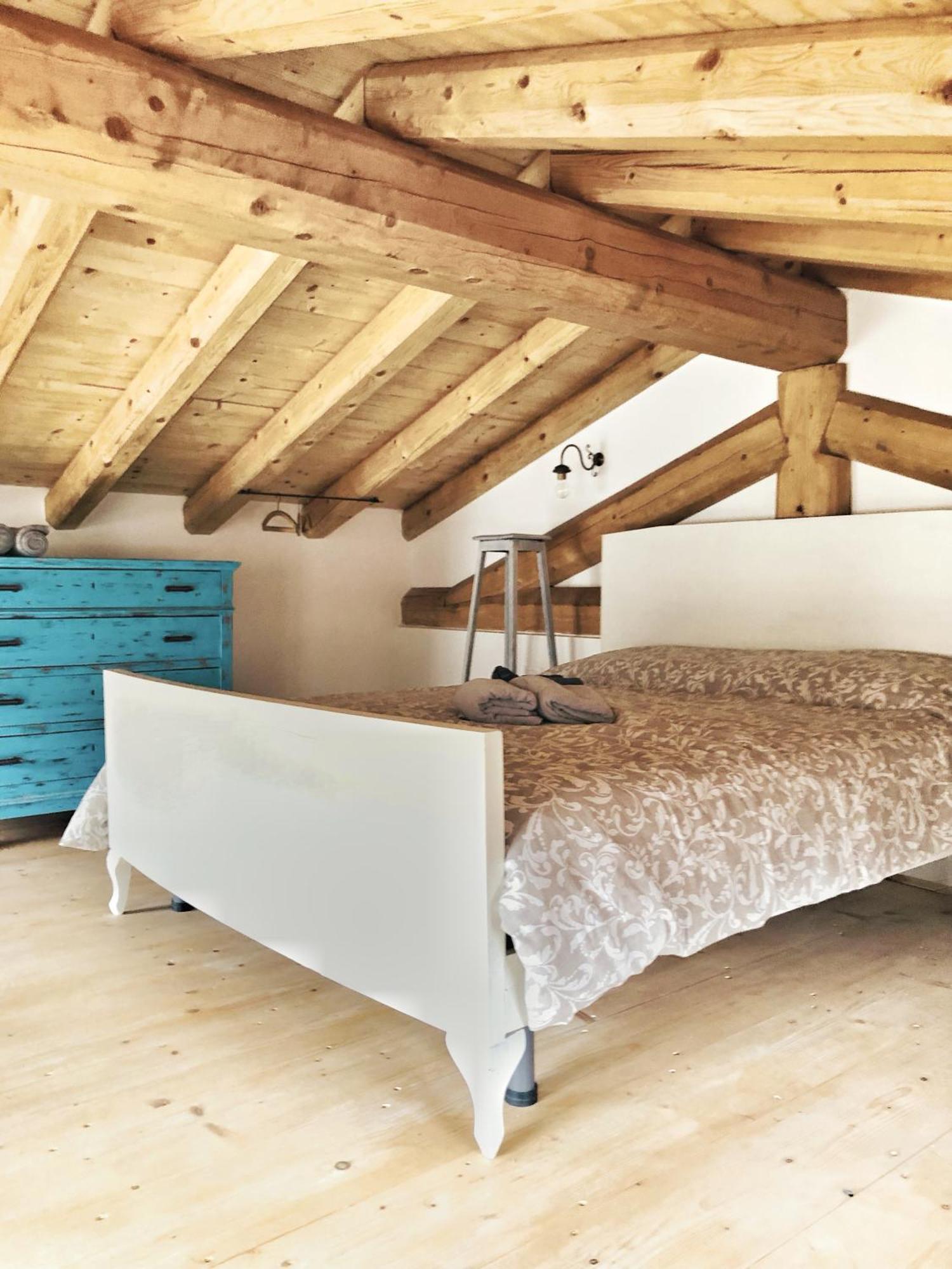 Casa Barteei Bed & Breakfast Monte Isola Luaran gambar
