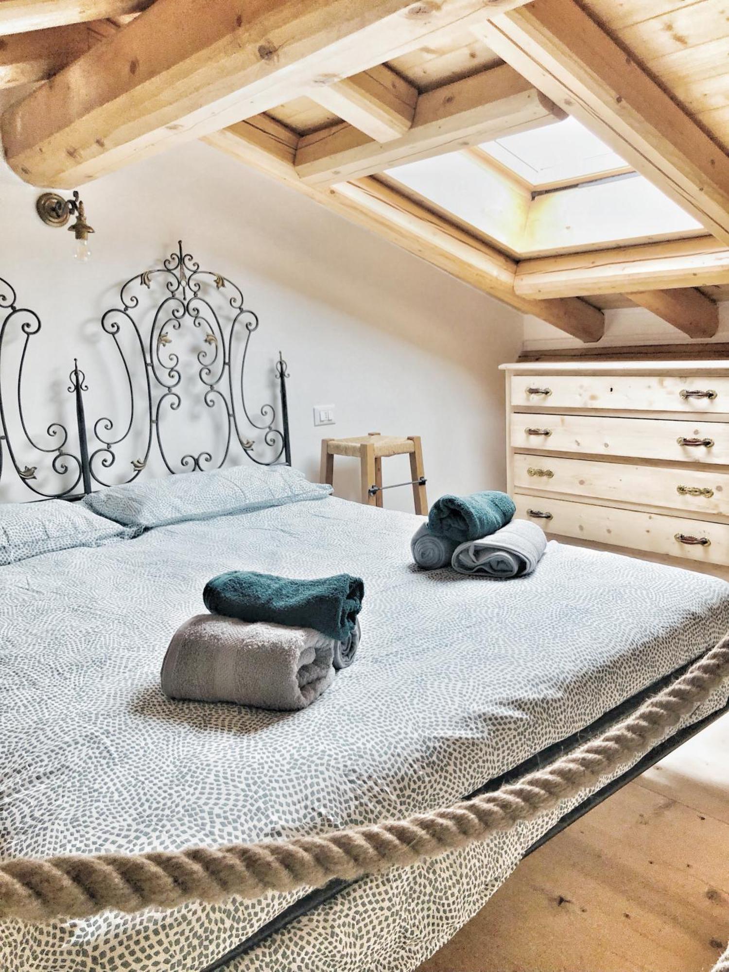 Casa Barteei Bed & Breakfast Monte Isola Luaran gambar