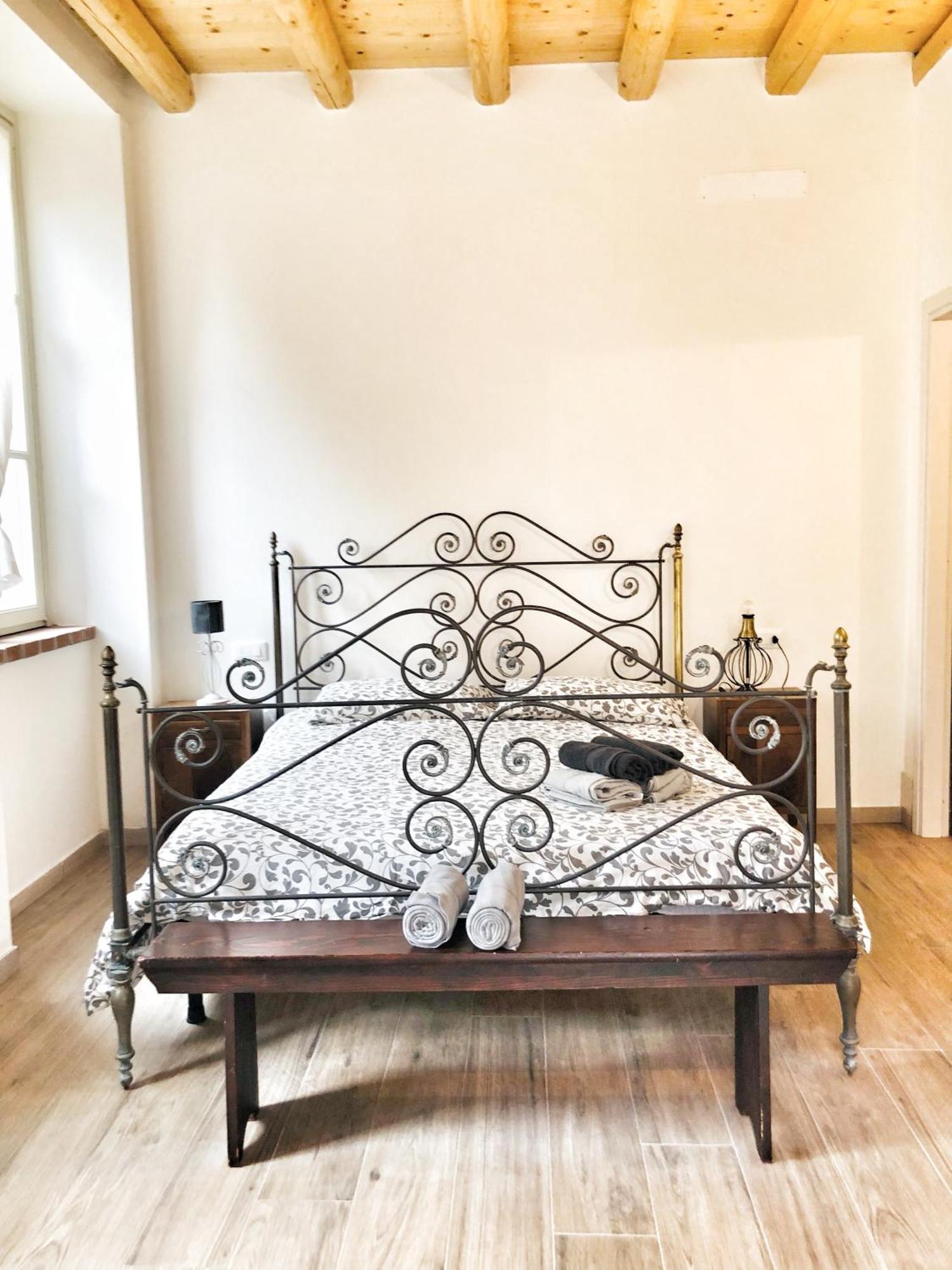 Casa Barteei Bed & Breakfast Monte Isola Luaran gambar